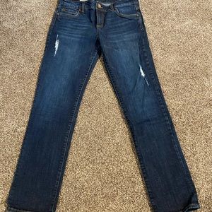 Size 8 and 29inch Inseam Like New Boyfriend Crop